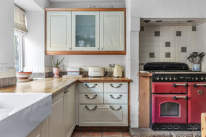 Photo 3- click for photo gallery